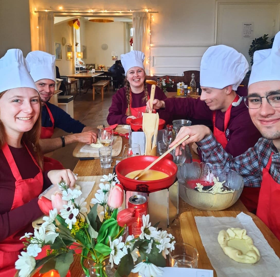Fondue Cooking Class & Cheese Workshop