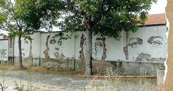 The Real Lisbon Street Art Tour by Minivan