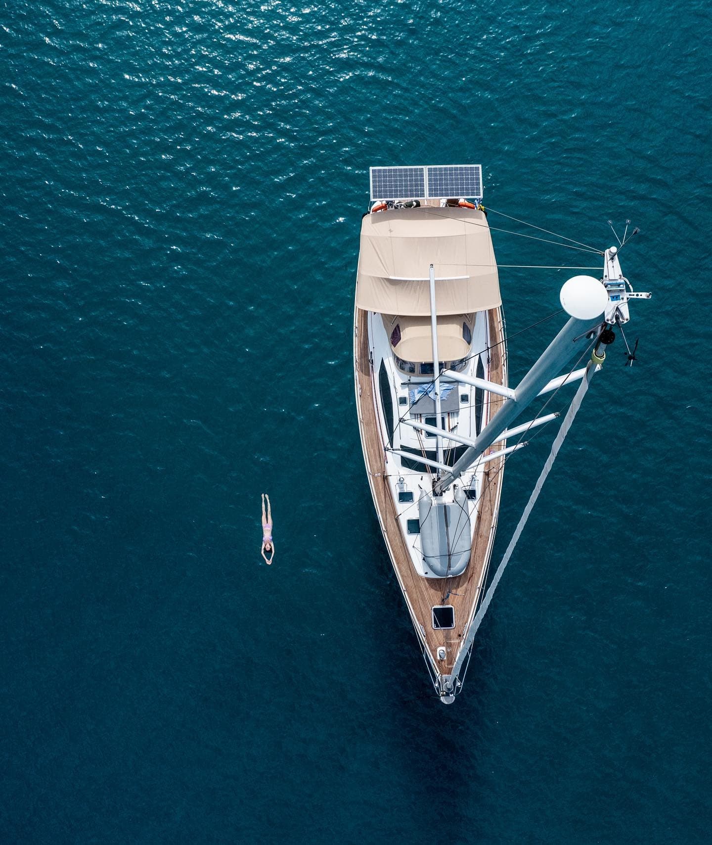 Multi Day Cruise with Boomerang Sailing Boat