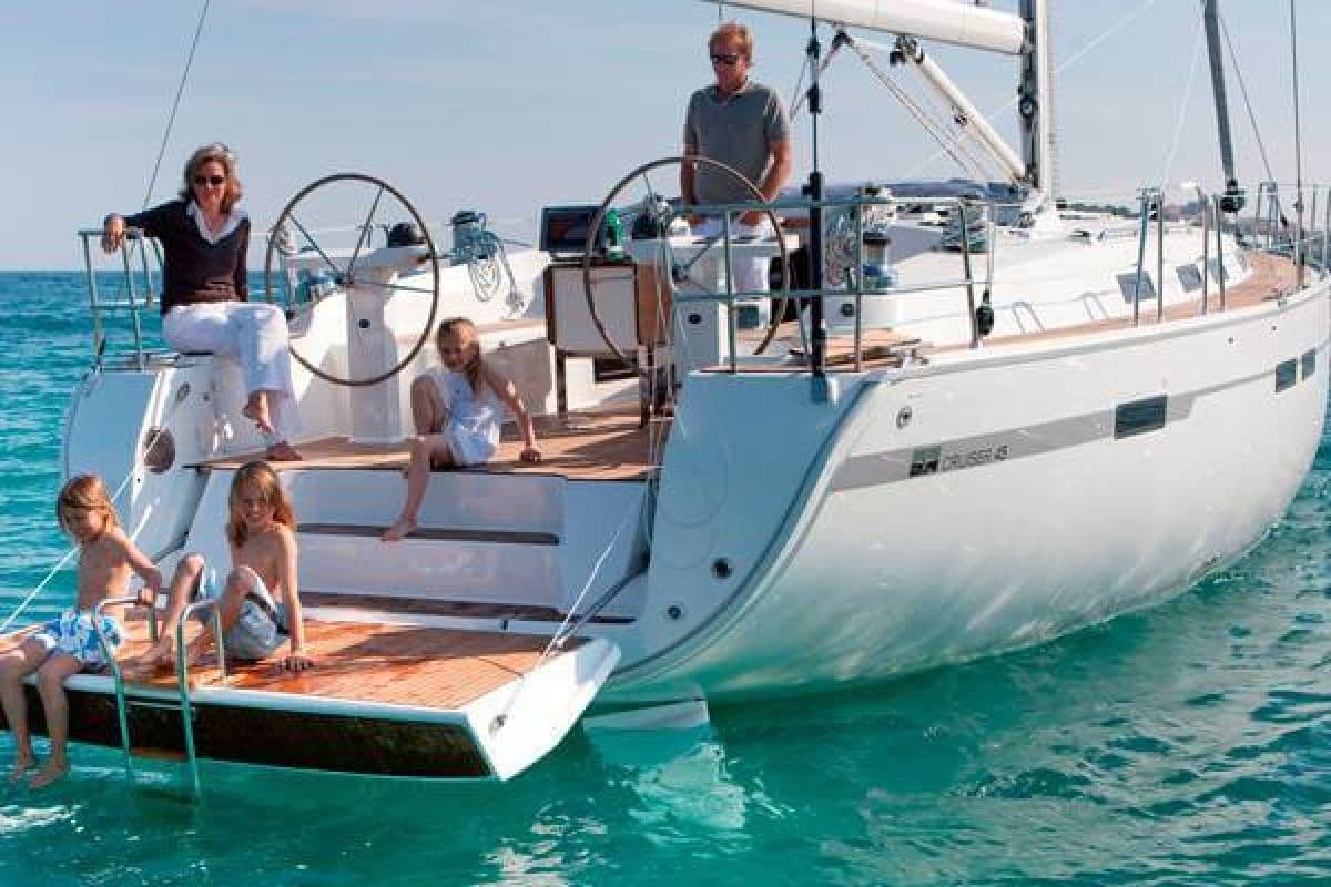 Alquiler Velero Bavaria 45 Cruiser Airen" en Barcelona"