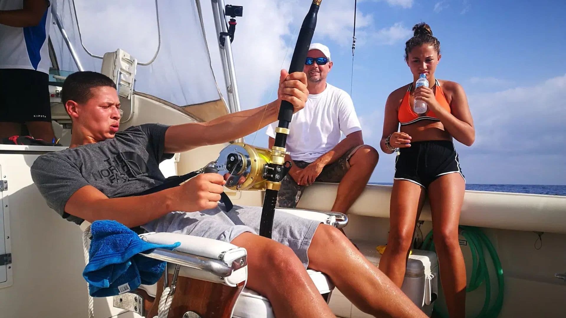 Excursión de pesca Mystic • 7 Horas