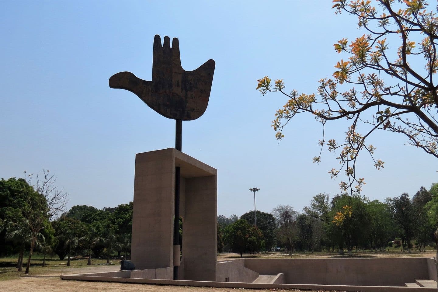 Chandigarh: The Chandigarh’s Monumental Modernism