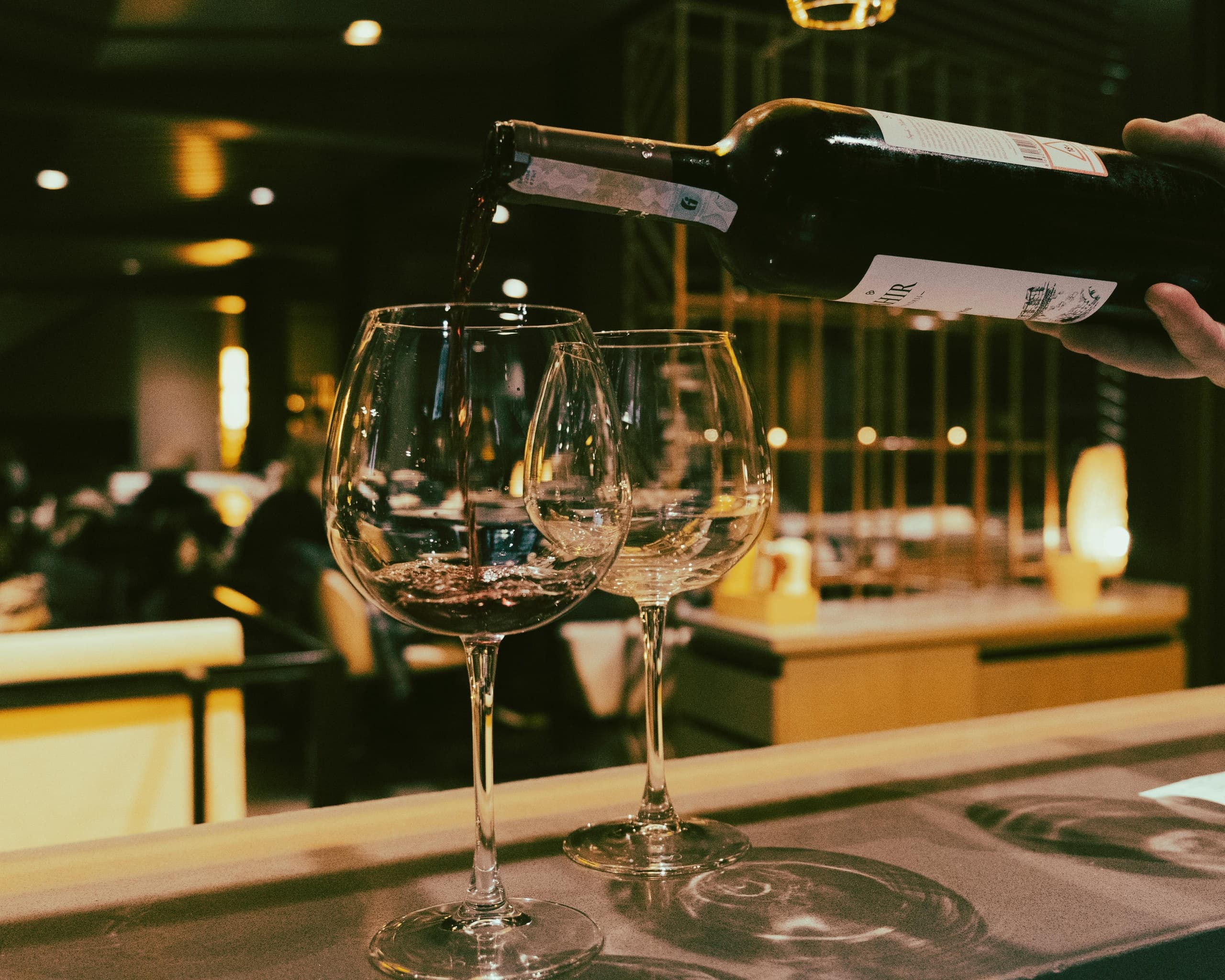 A Coruña: Tour Privado a Pie con Degustación de Cerveza o Vino