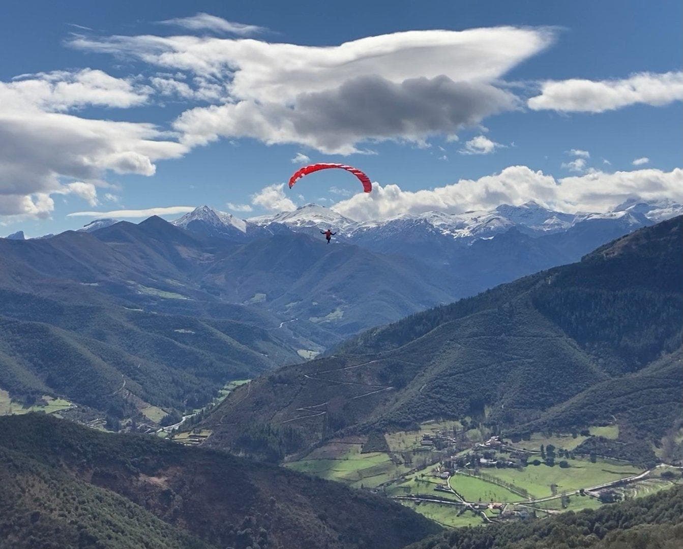 Vuelo en Parapente en Picos de Europa