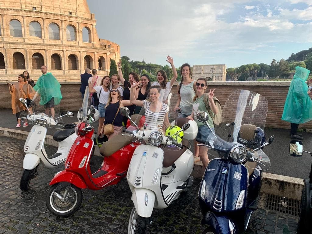 Vespa Tour