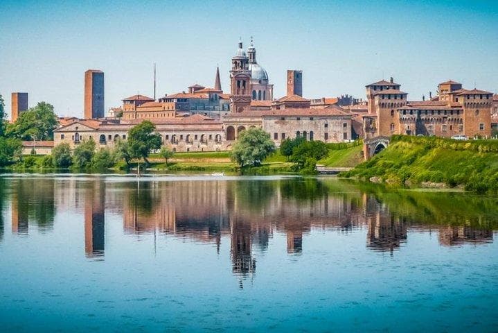 Mantua: Private walking tour