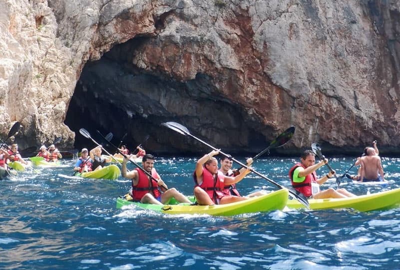 Excursión en Kayak en Cala Granadella (6Km)