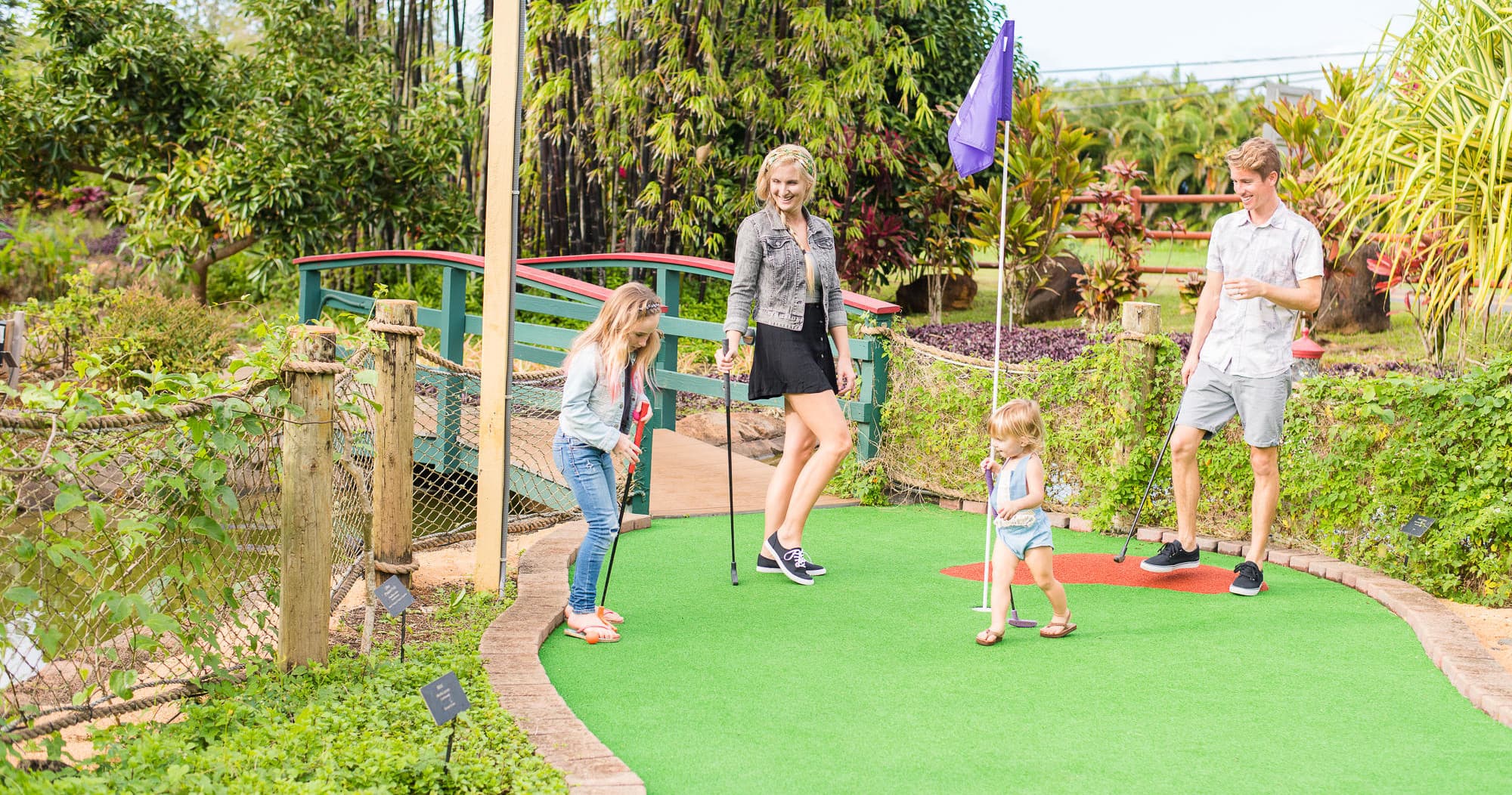 Mini Golf & Gardens