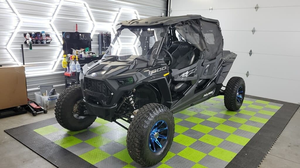 Pick Up: 2023 Polaris Razor XP4 228