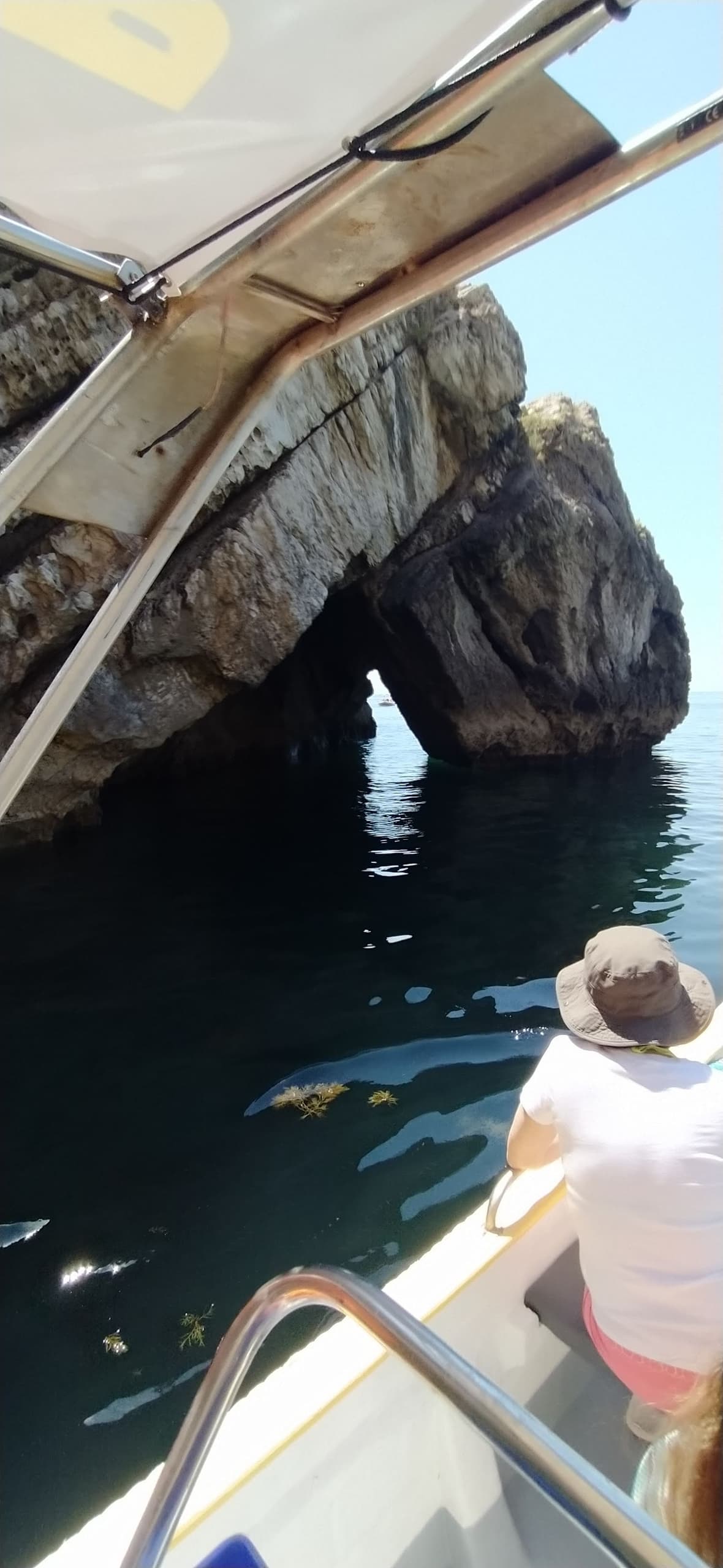 Boat Tour - Praias e Grutas