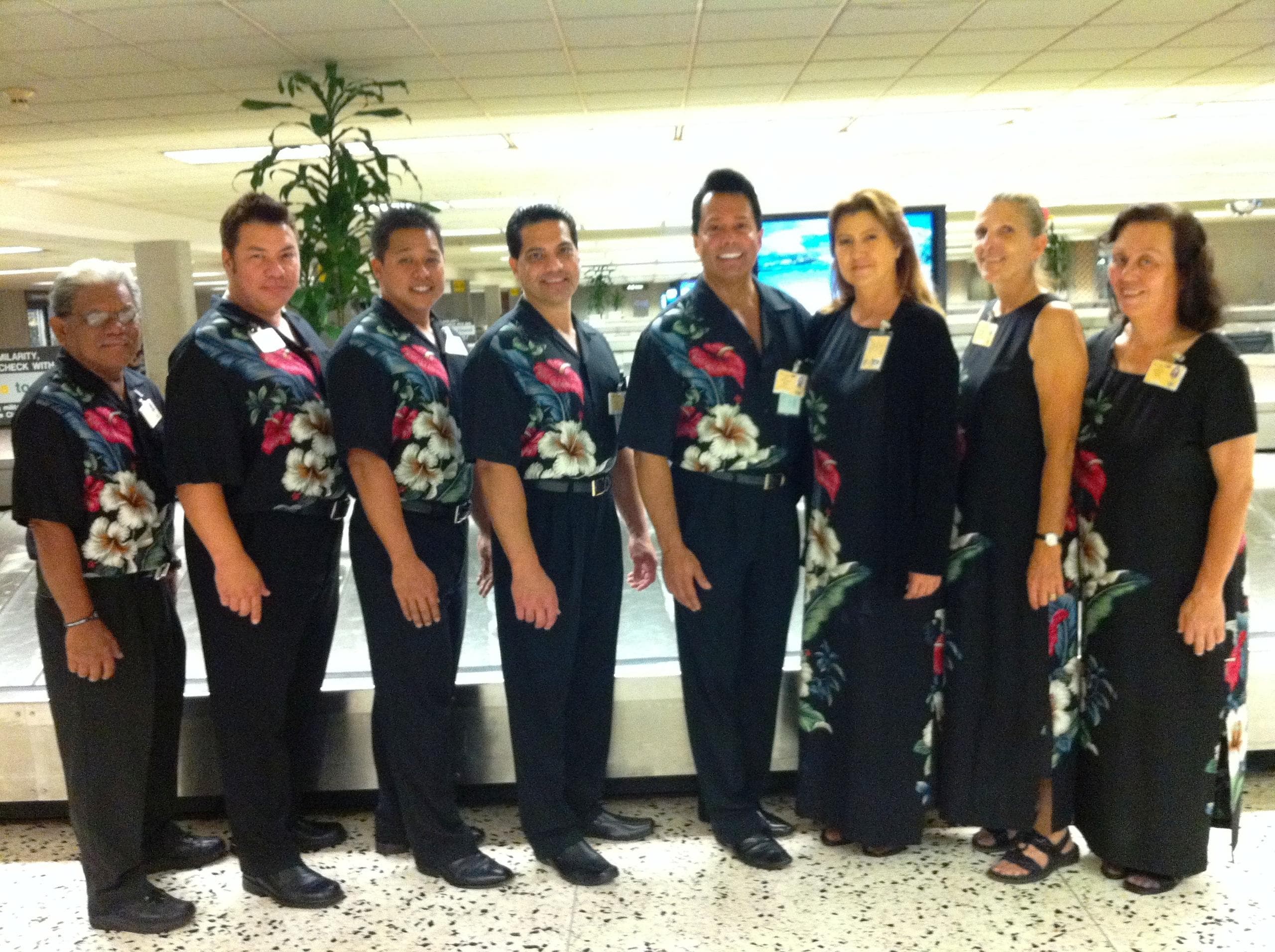 Airport Lei Greeting Daniel K. Inouye Intl / Oahu, Honolulu / Group Rate $20.00
