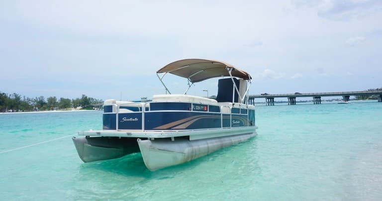 2014 Godfrey Sweetwater 2286 Pontoon Boat