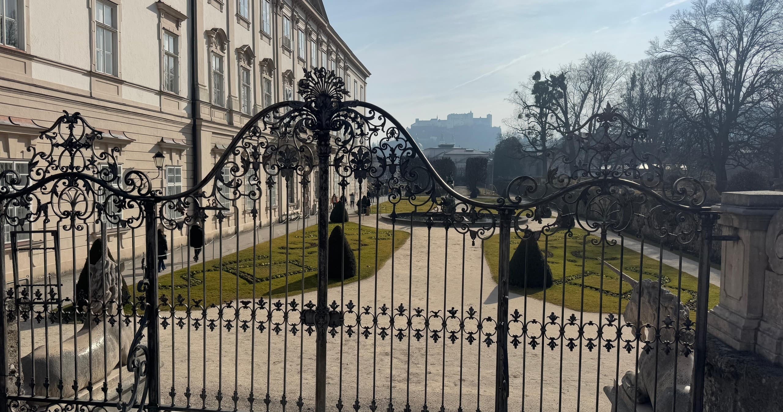 2,5h guided walking tour to the filming locations of The Sound of Music Movie""