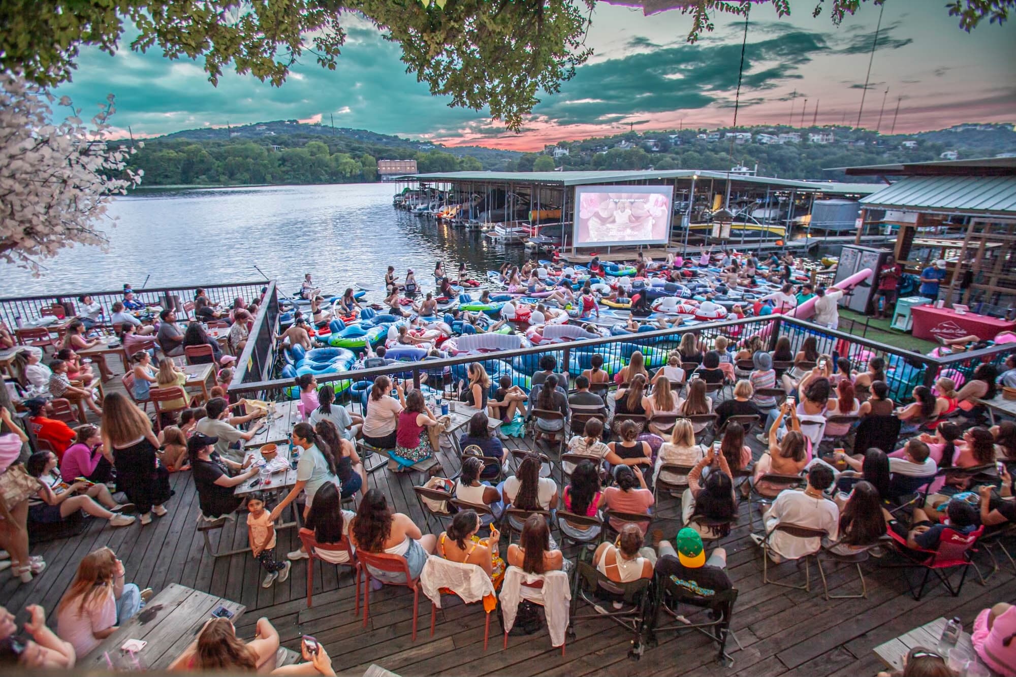 Paddle board Rental for Movies on the Lake