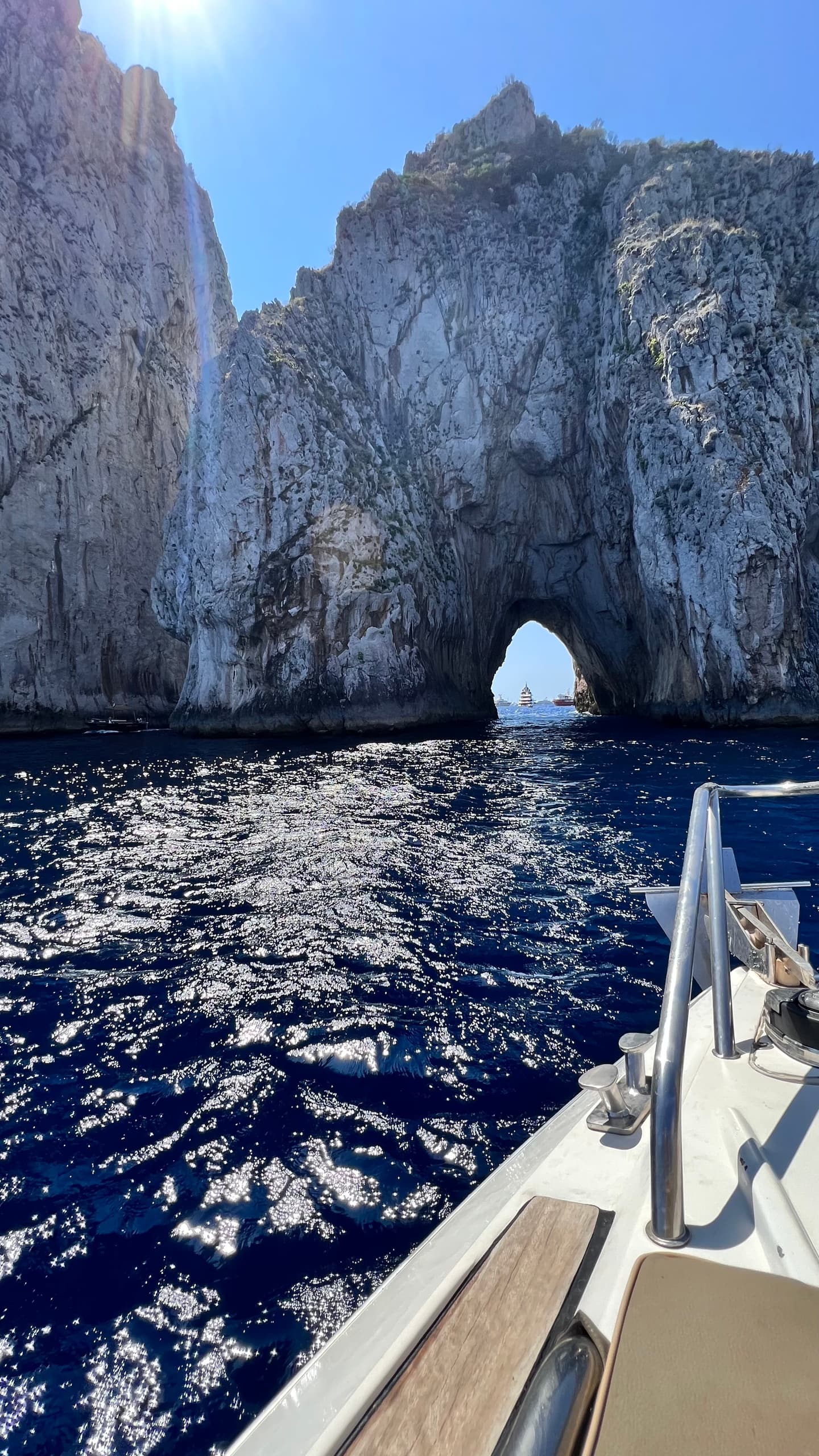 Exclusive boat tour in Sorrento - Nerano - Capri