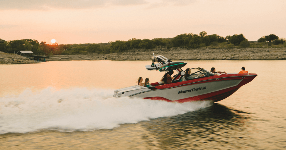 24' ULTIMATE WAKE SURF BOAT
