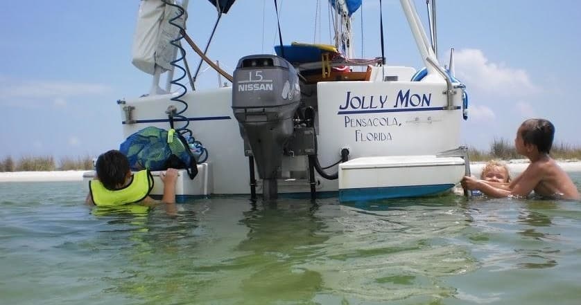 3.5 Hour Jolly Mon Sail and Snorkel Adventure