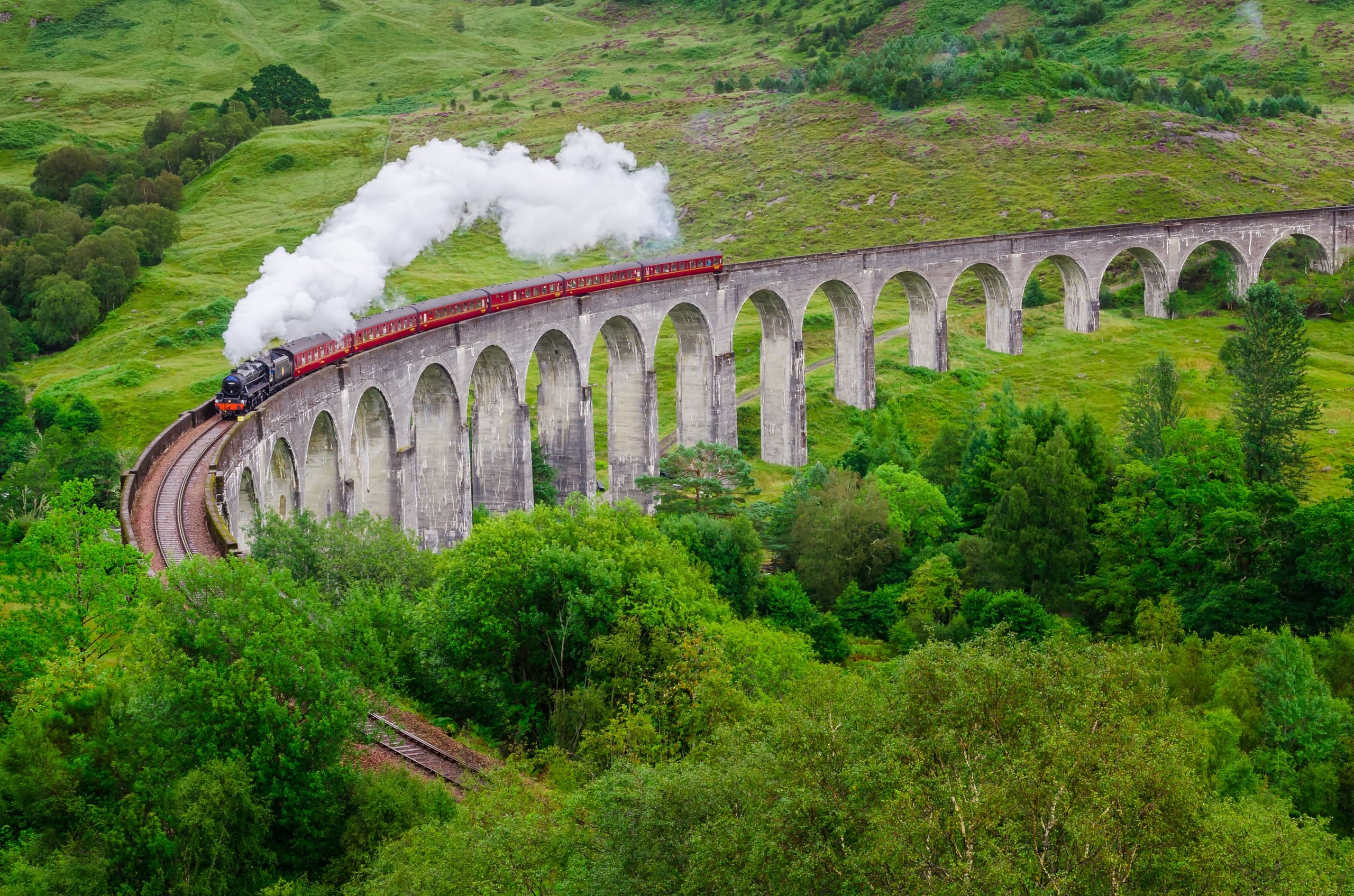 From Glasgow: Glenfinnan, Glen Coe and Loch Lomond