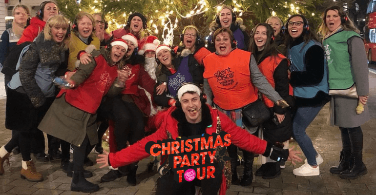 London Christmas Lights Tour - With Christmas Music