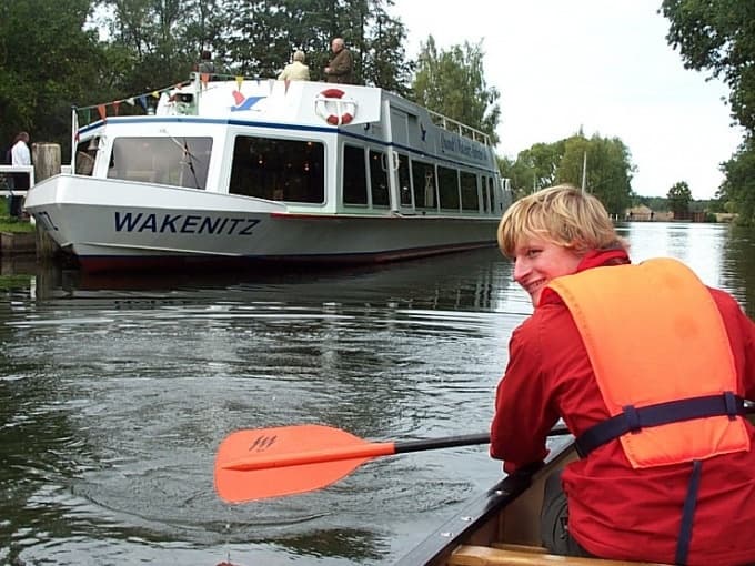 Canoe & Ship Wakenitz