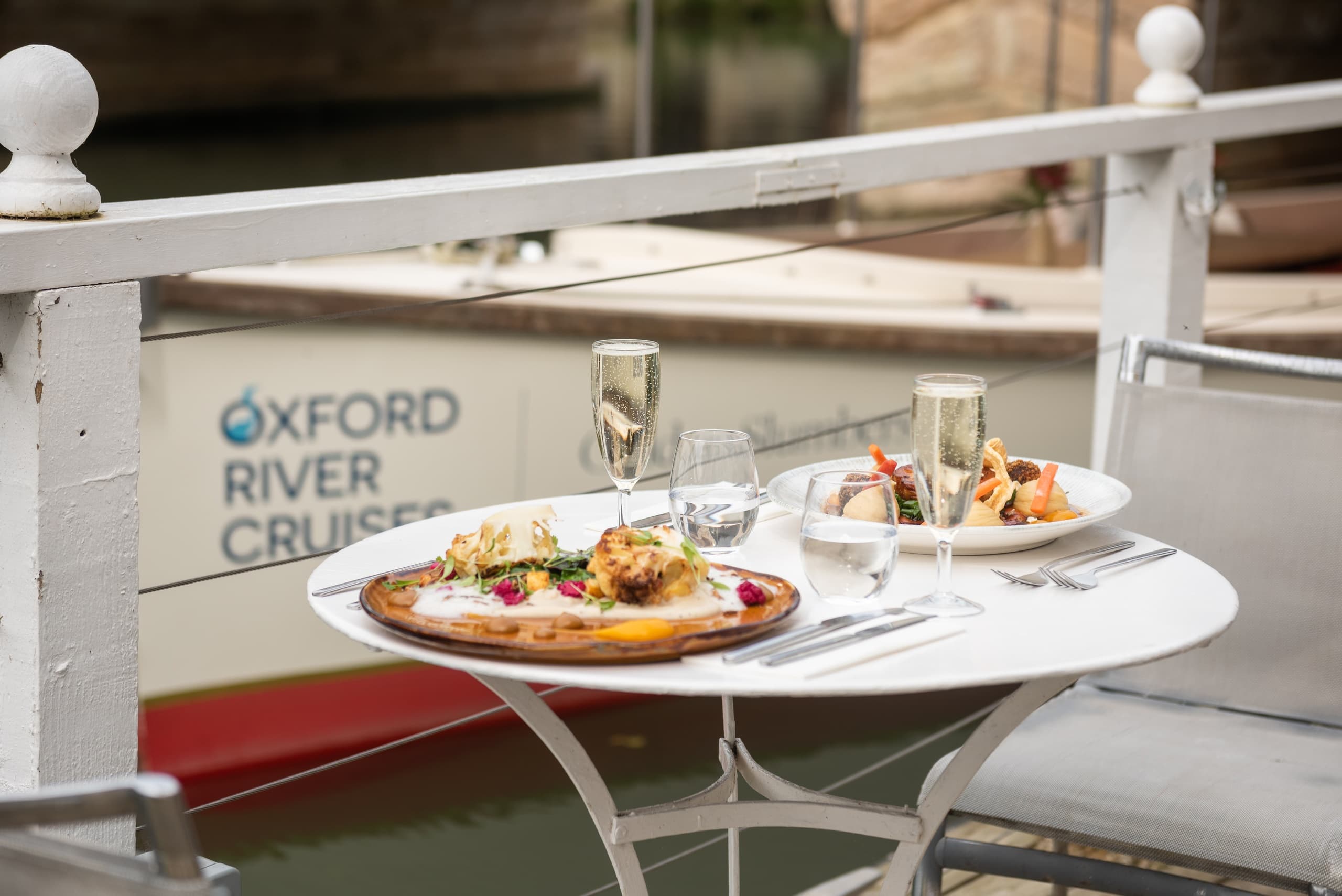Cruise and Dine at The Folly Restaurant
