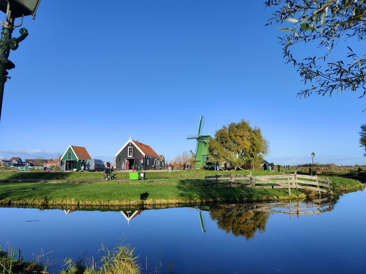 Excursão Privada em Português aos Moinhos de Zaanse Schans