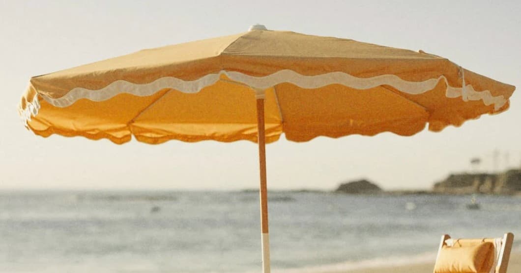 Six Day Beach Service