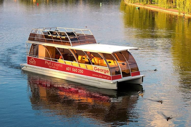 Sightseeing cruise around Krakow