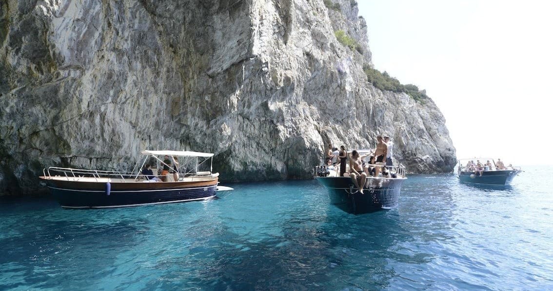 Escursione in barca a Capri da Roma con treno ad alta velocità - TOUR IN SPAGNOLO