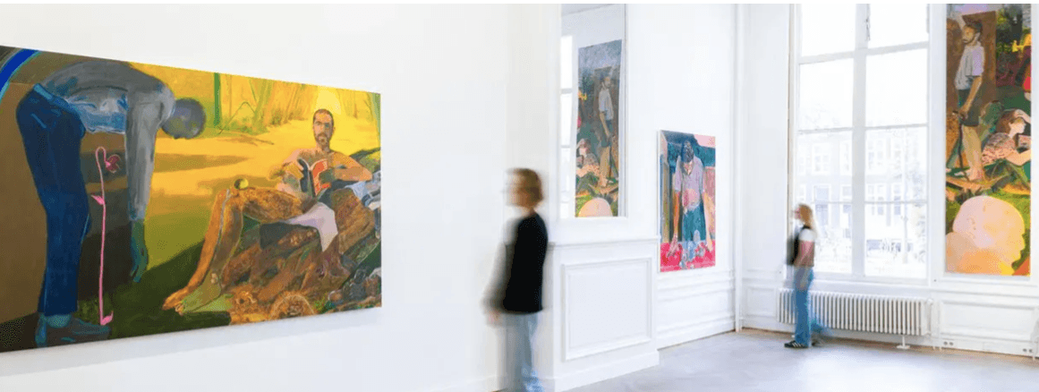 Contemporary Art Gallery walking tour