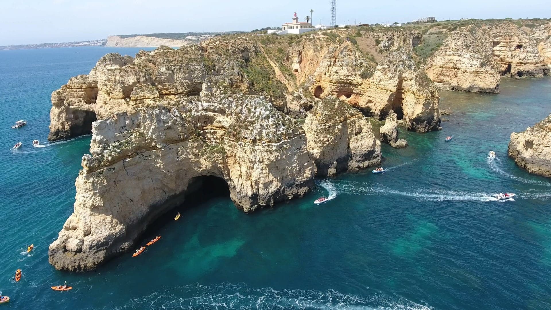 1 Hour and 15 minutes Boat Cruise to Ponta da Piedade