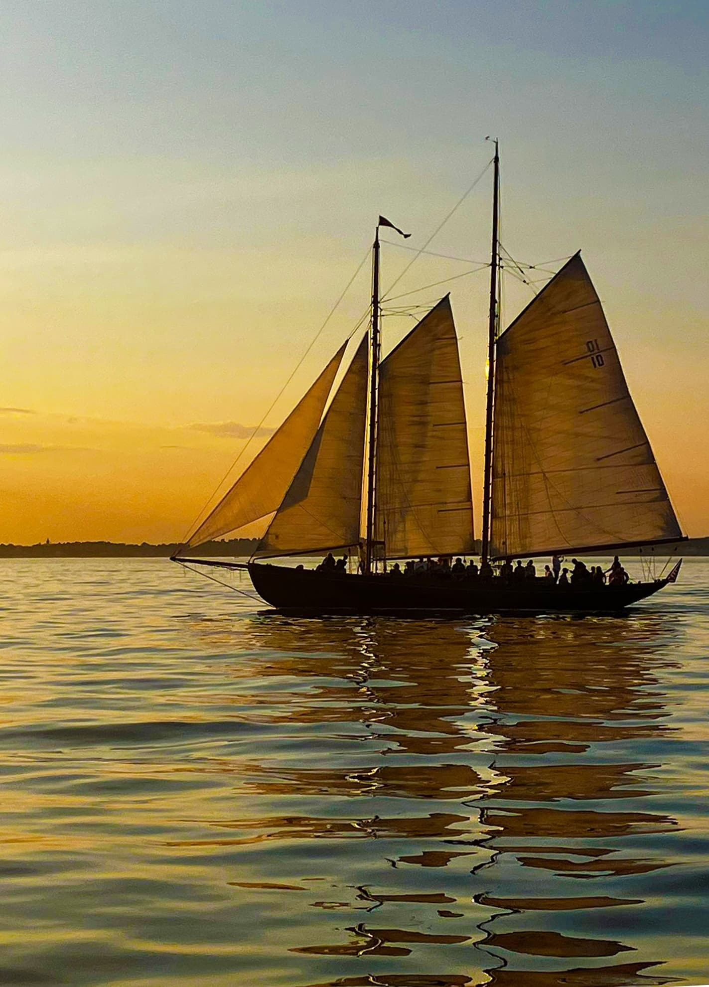 2hr Sunset Sail on Malabar X