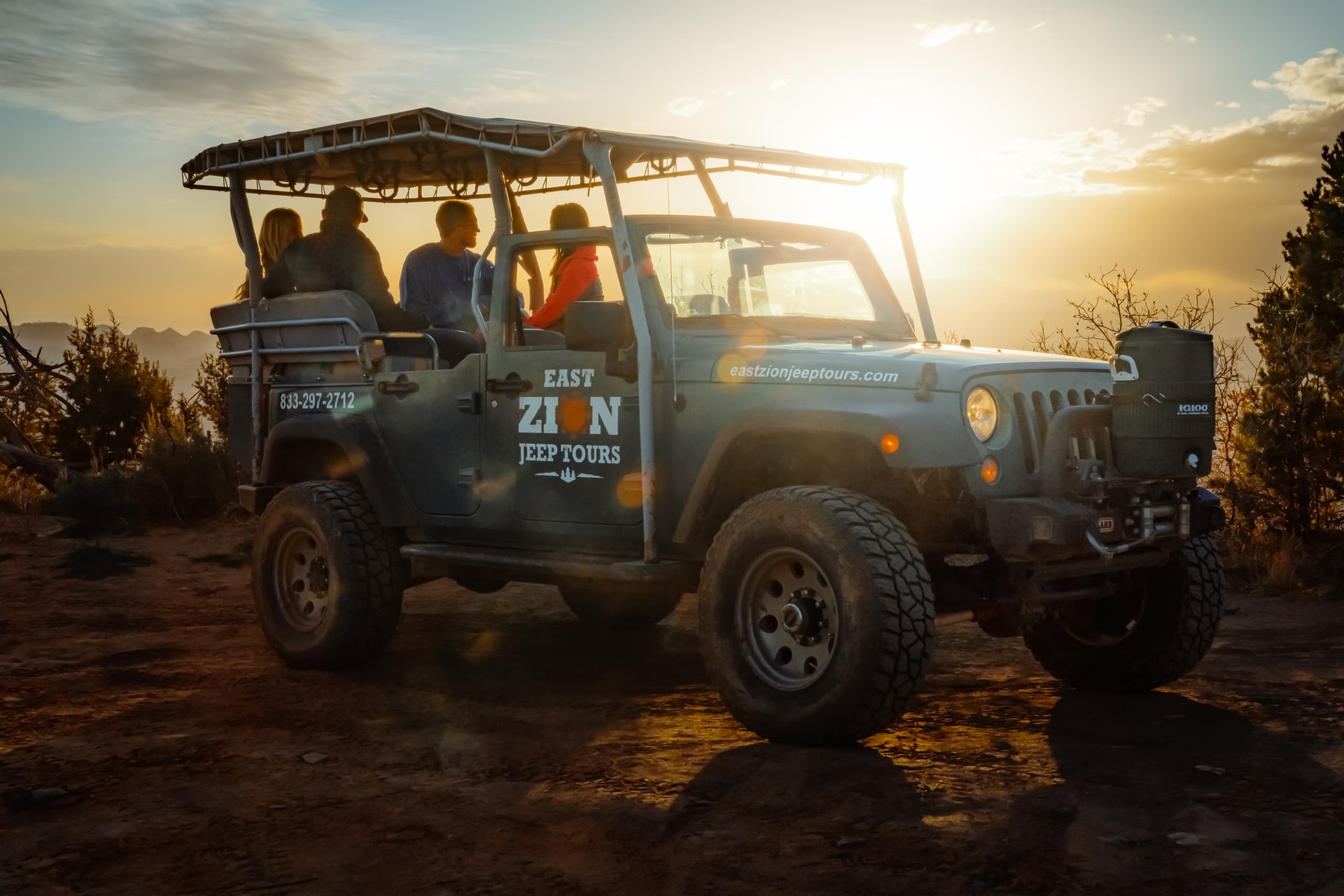 Zion Cliffs Sunset Jeep Tour