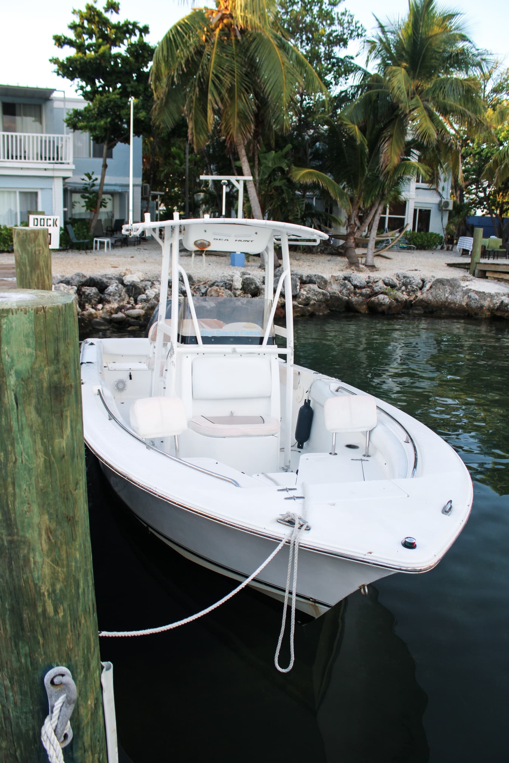 24ft SeaHut: T-Top, 200 HP Yamaha Four Stroke - Shot Down in Flames