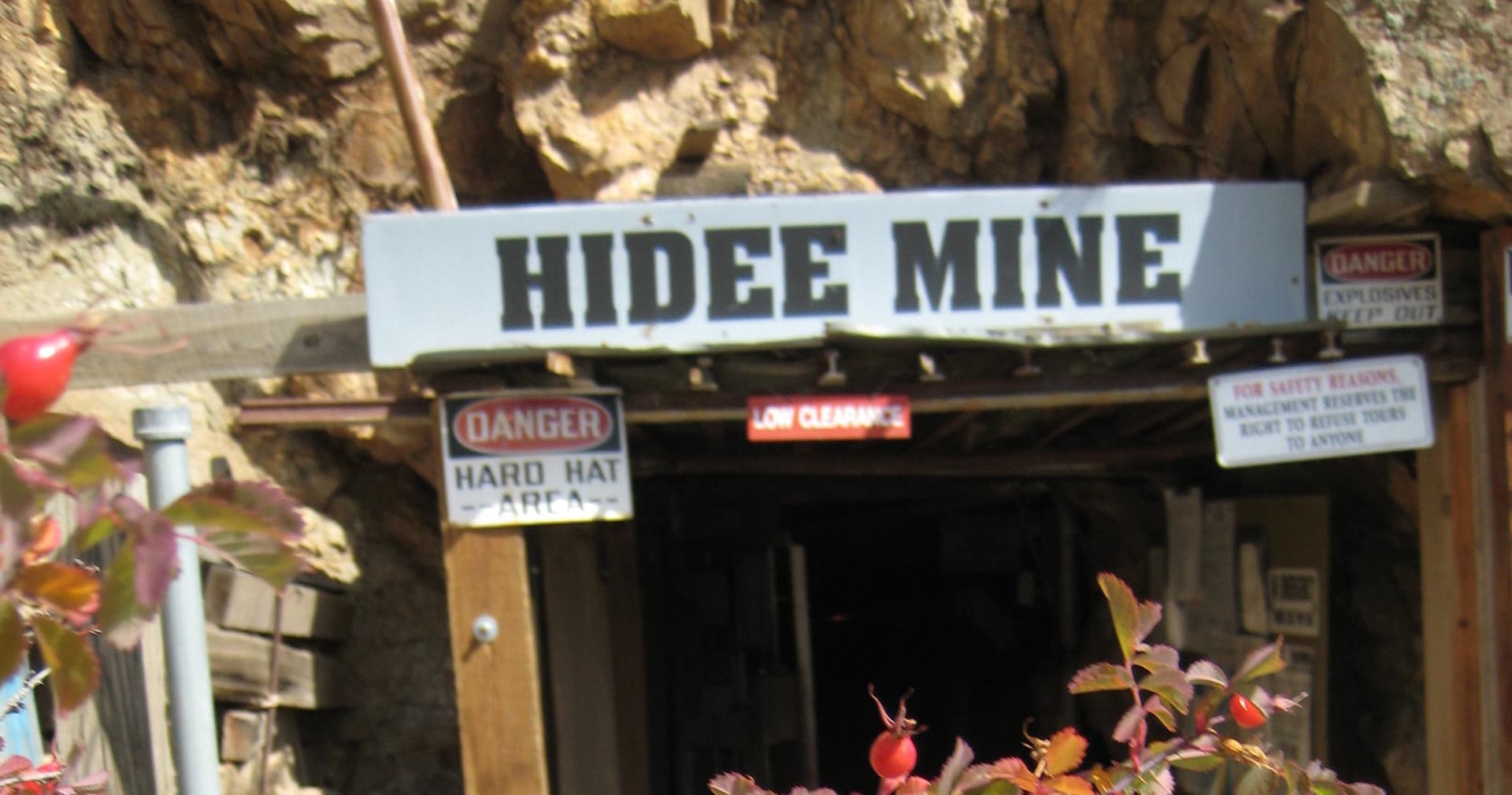 Underground Gold Mine Tour with Hands On Gold Mining!