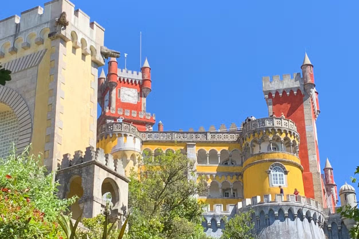 Sintra - Quinta da Regaleira - Palácio da Pena - Cabo da Roca  - (IT/PT)