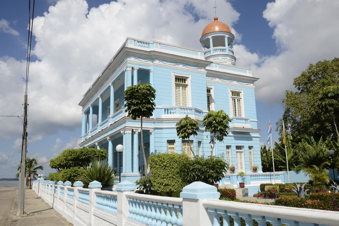 Havana to Cienfuegos - Round Trip