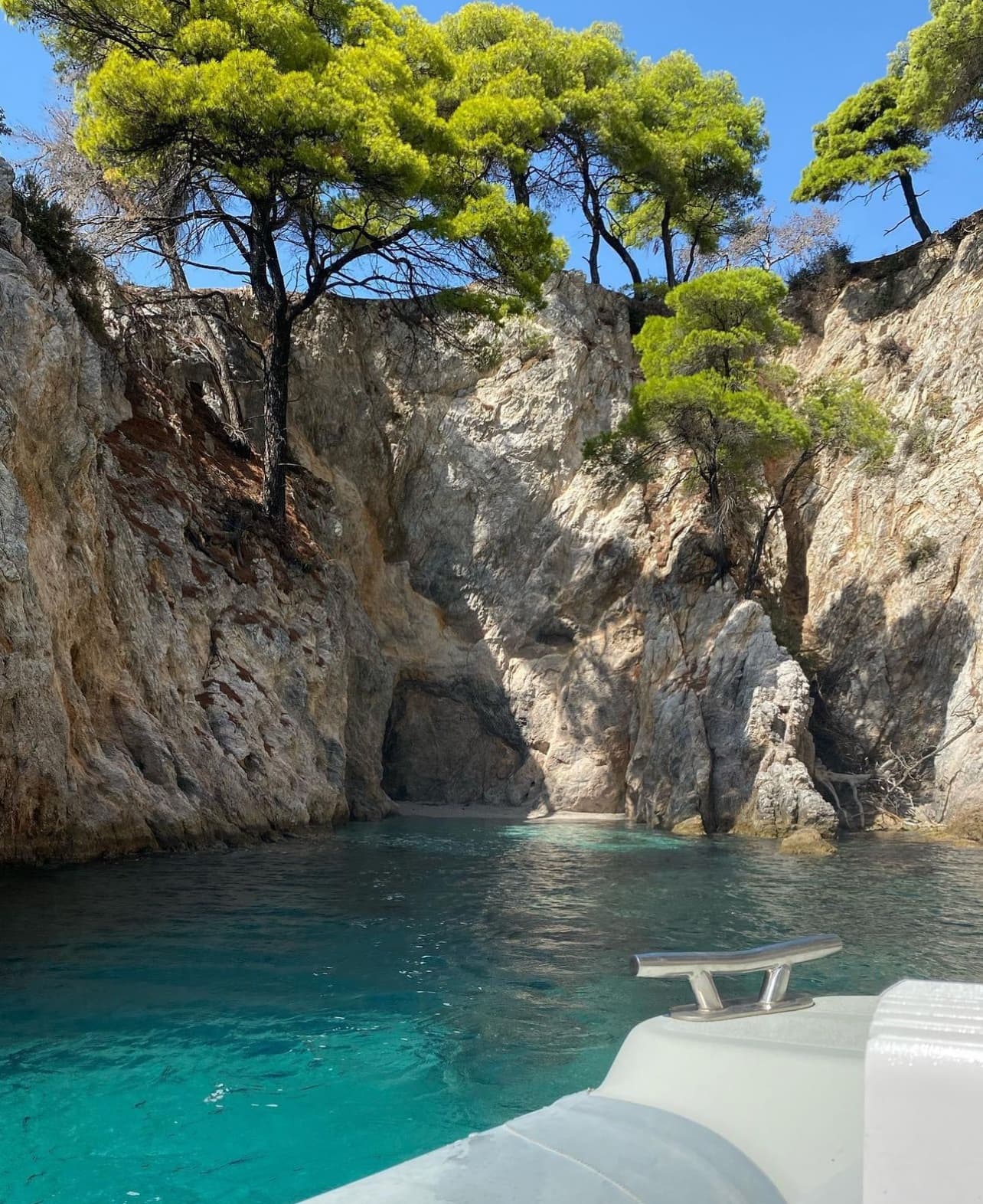 Boat Trip Around Skiathos Island