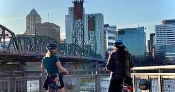 Bike Around Portland: Bridges, Neighborhoods, Poetry and Roses
