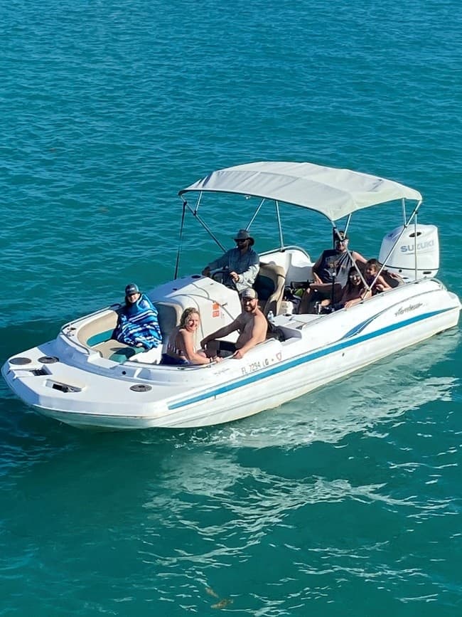 24' Hurricane Deck Boat Rental