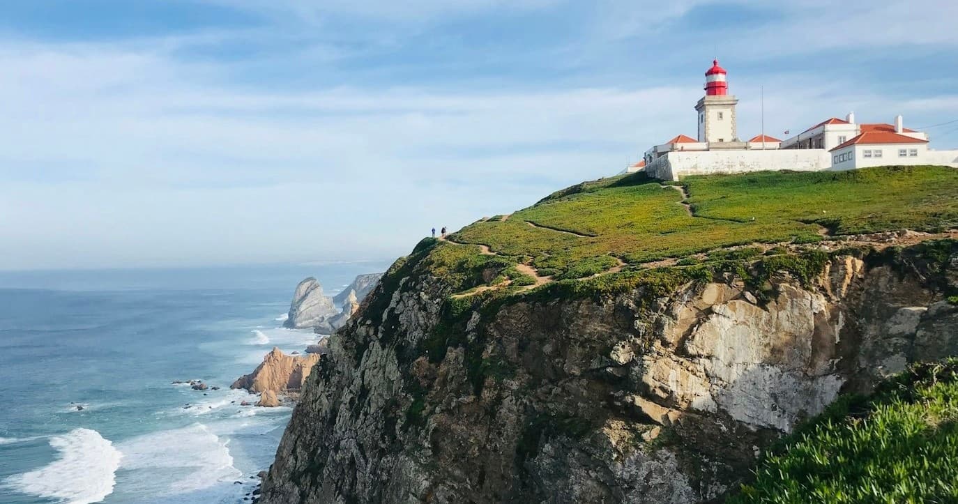 Sintra Tour - Luxury Van, Lisbon Pick-up & Drop-off