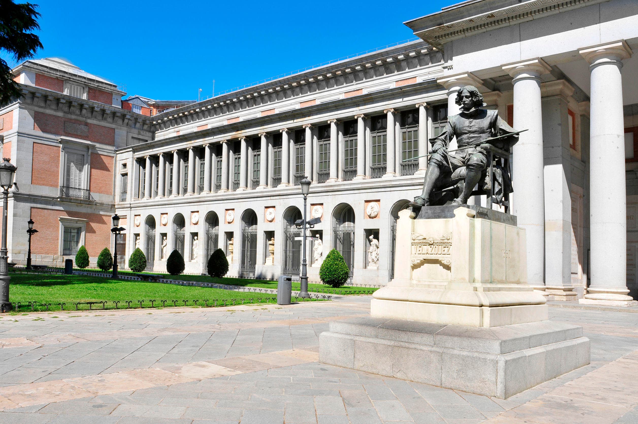 English Guided Tour to Prado Museum in a Small Group