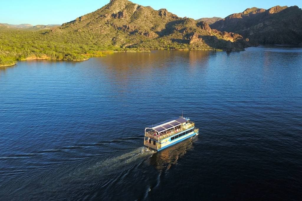 Desert Belle Wine Cruise & Dinner