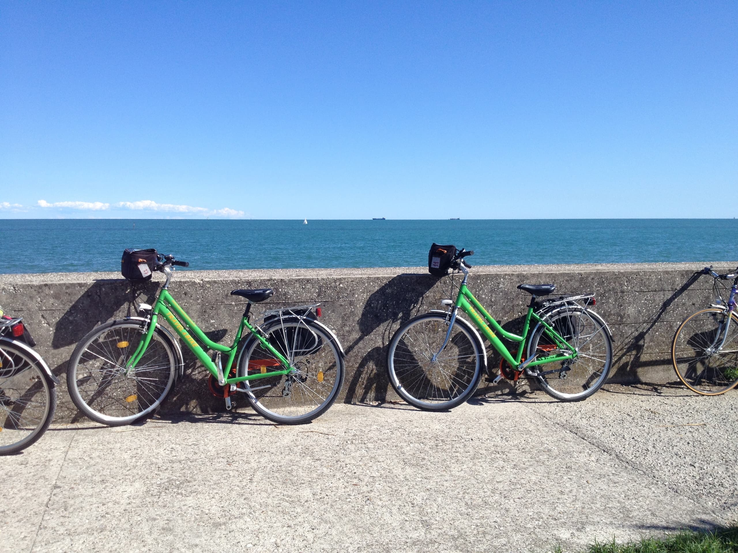 Venice Lido Bike Tour with guide