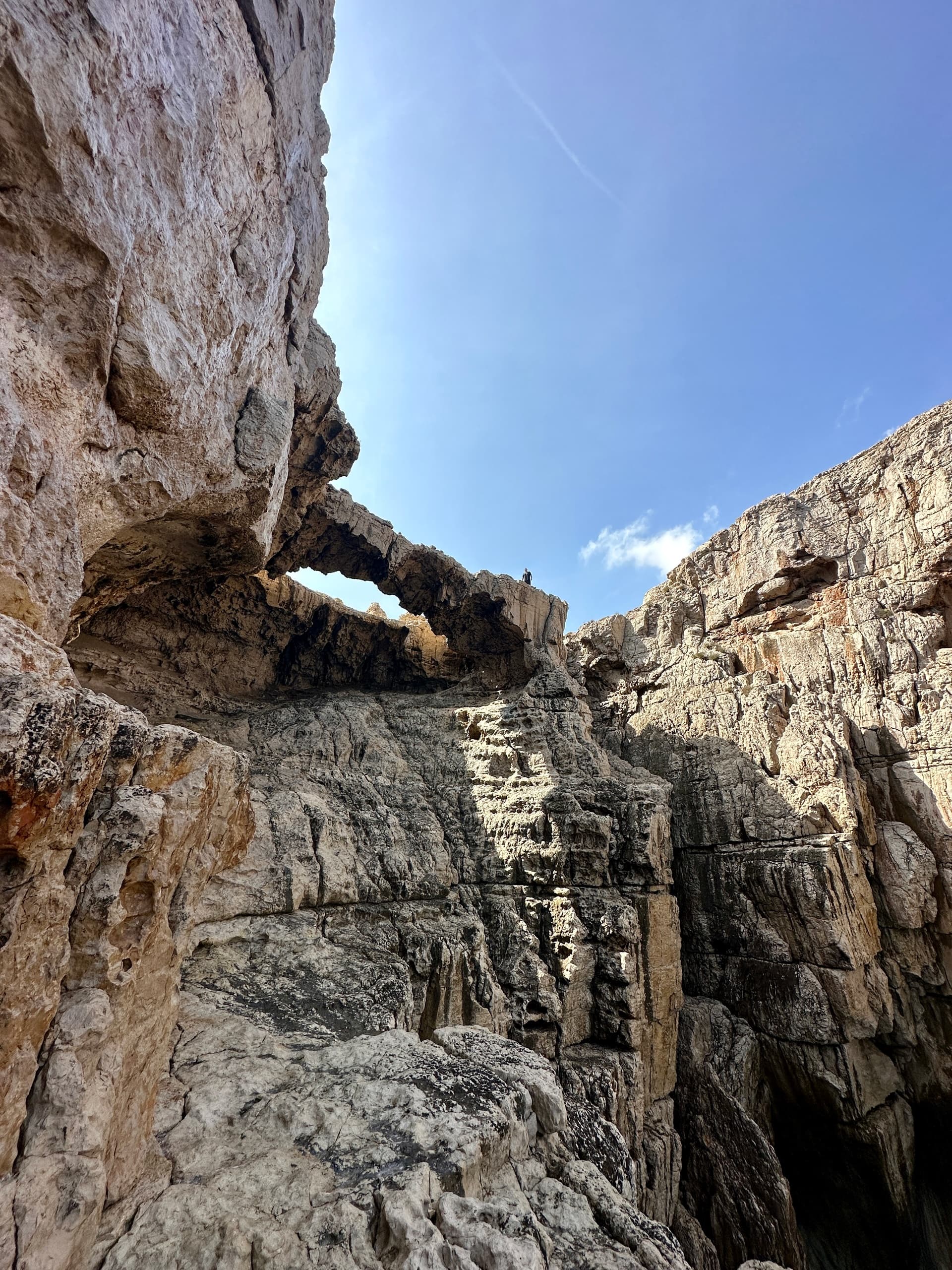 Arch Hike Station