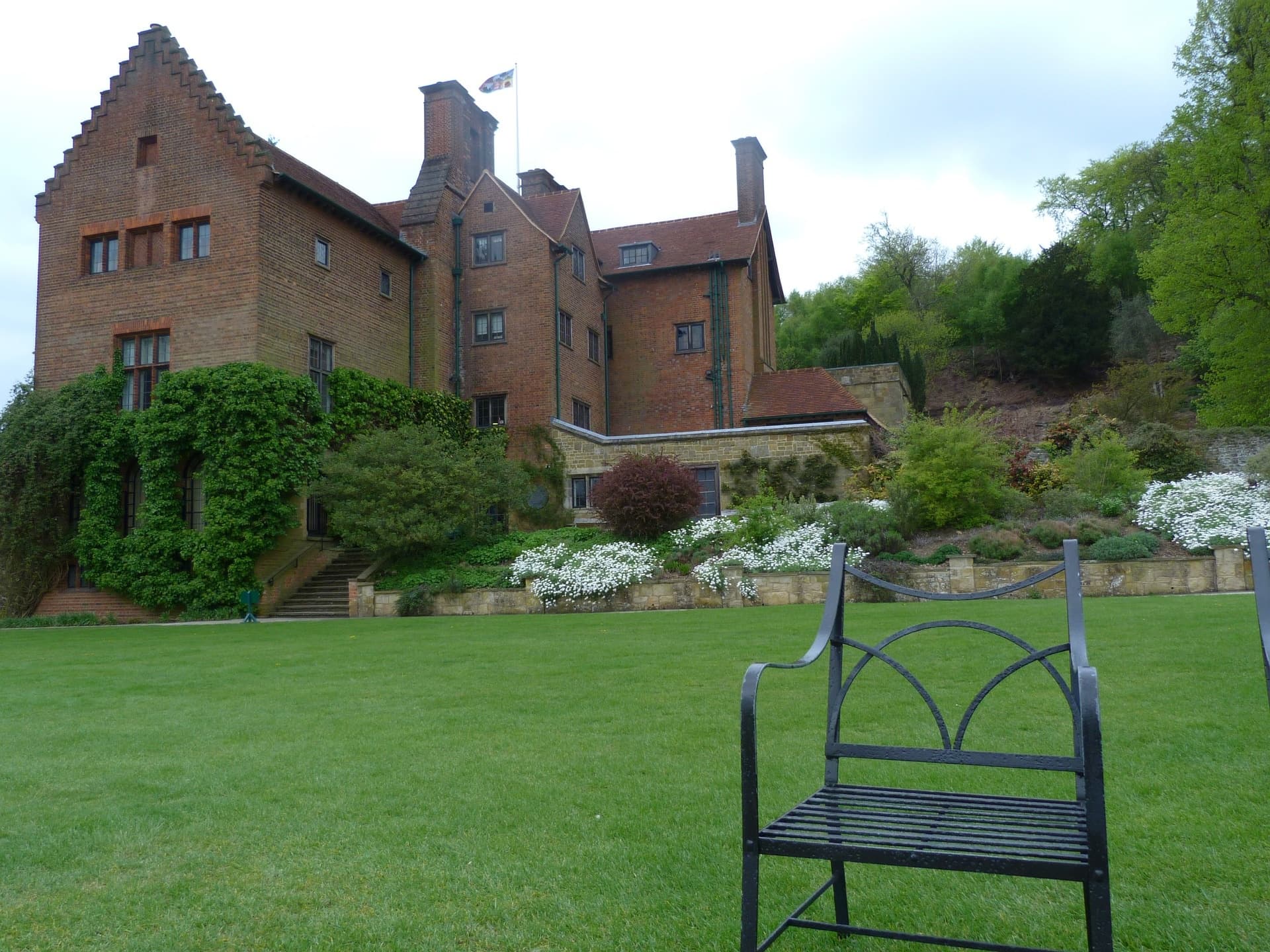 Private Taxi Transfer To Chartwell (including entry tickets) from London