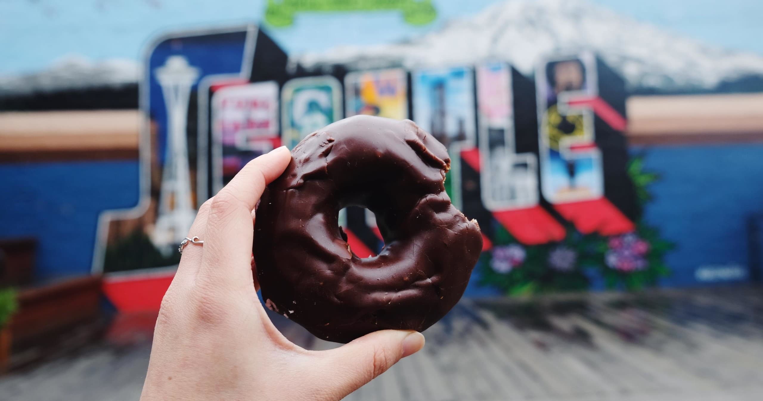 Seattle: Downtown Donut Tour