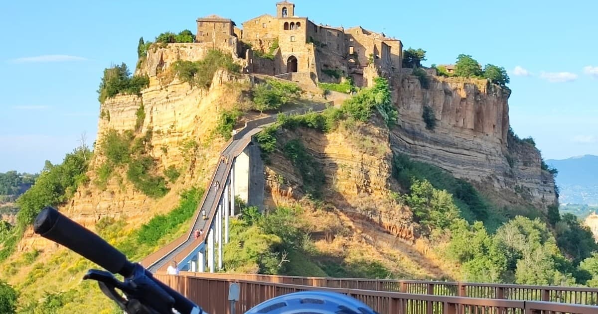 eBike Tour of the 'Dying City' of Civita di Bagnoregio