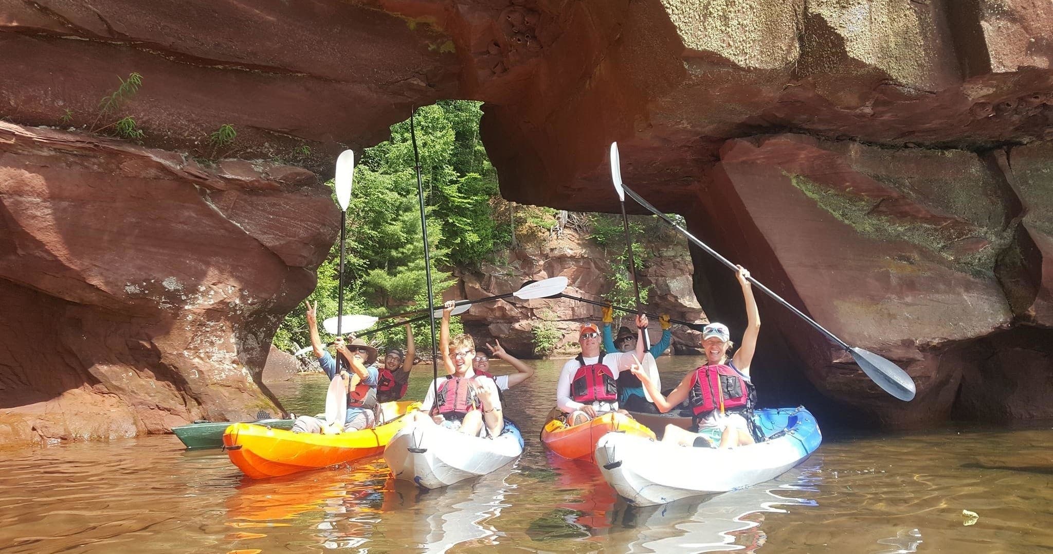 Red Cliff Ship Wreck and Collapsed Caves Tour