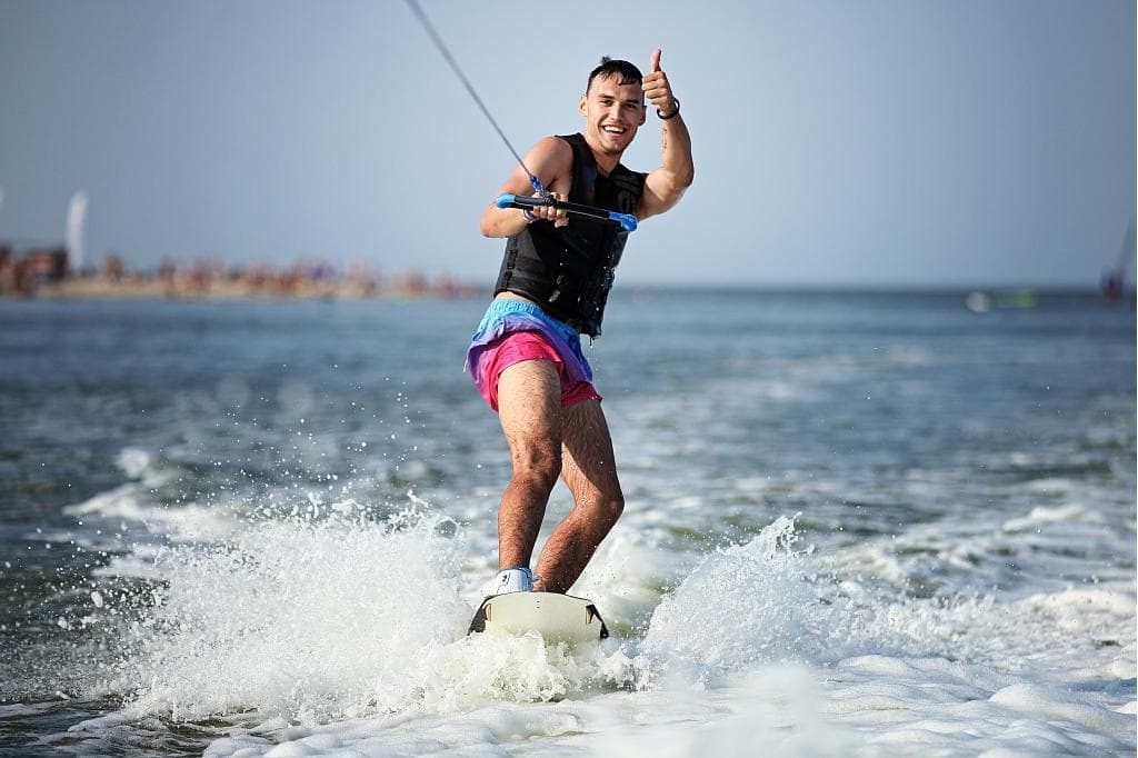 6 Hour Wakeboarding or Tubing